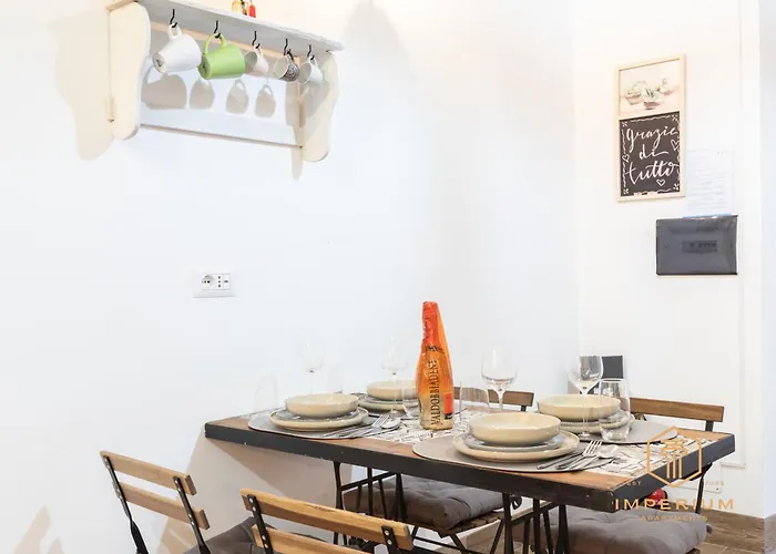 Imperium - 100mt To Metro, Private Patio, A-c, 2-4 Pax